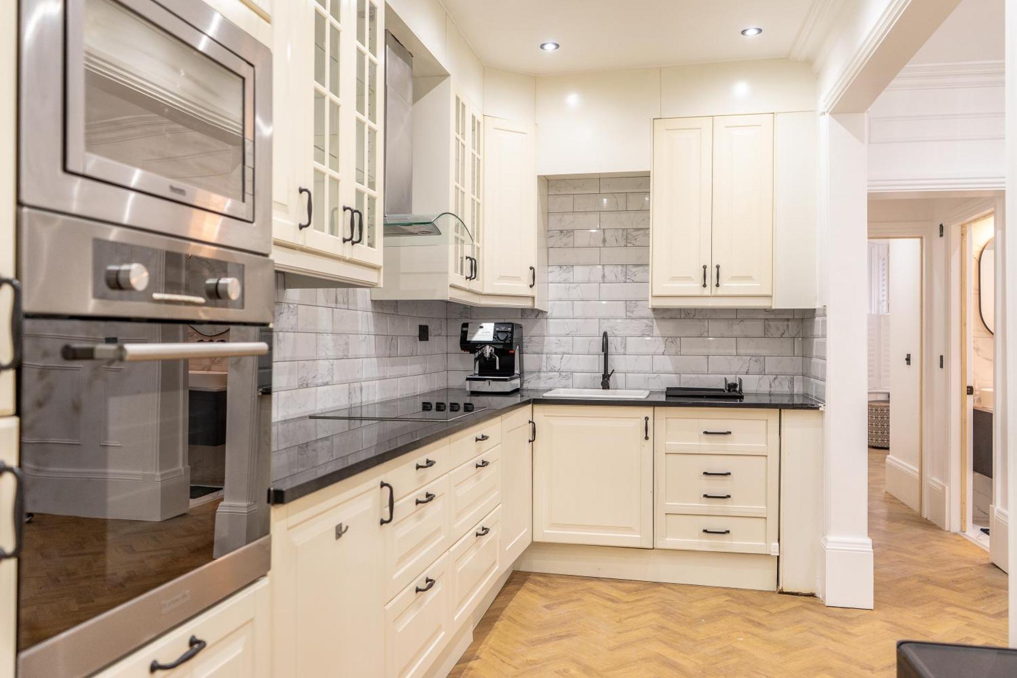 Kensington Bay View Dreams Apartment London Ngoại thất bức ảnh